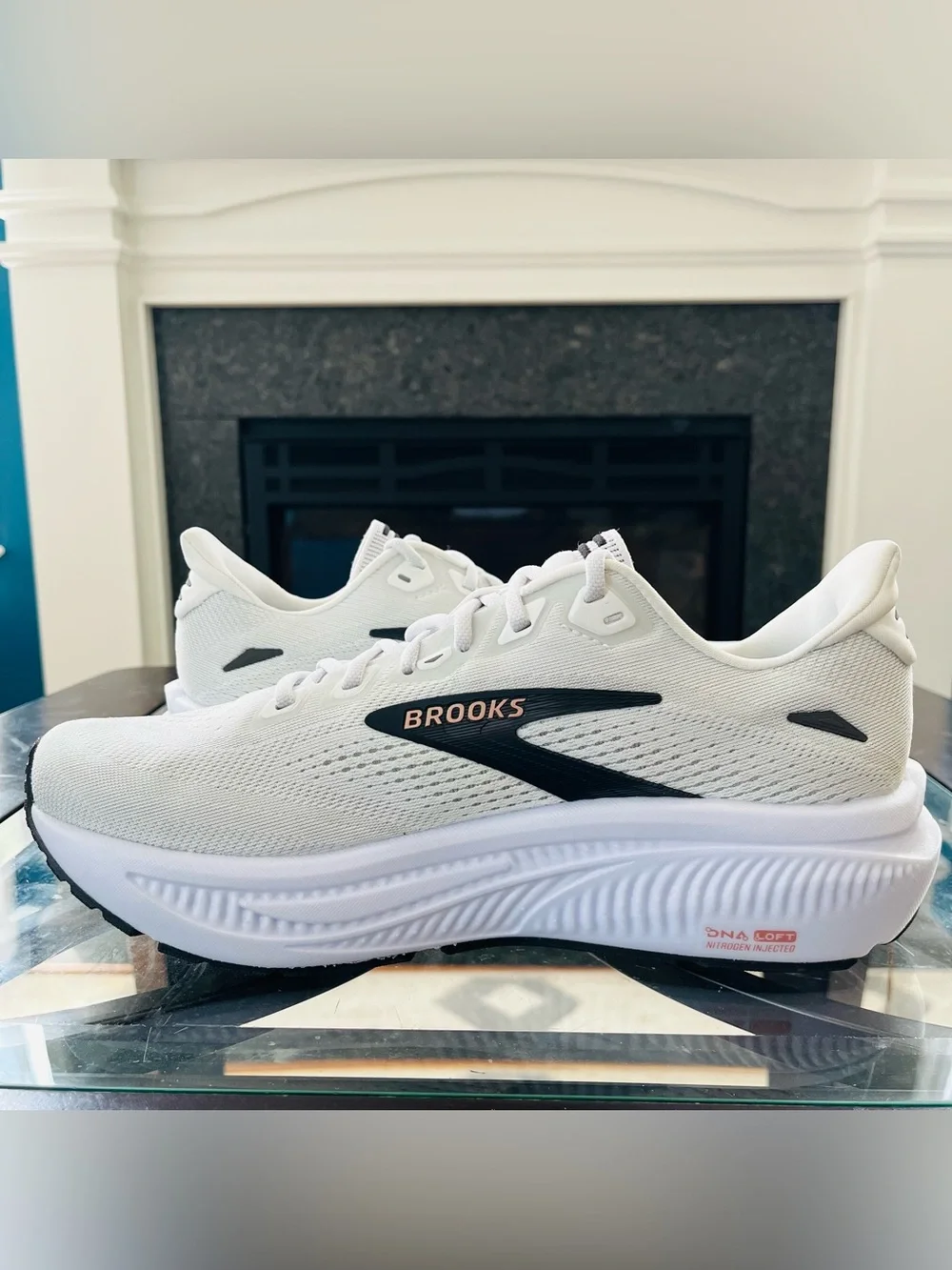 Brooks ghost 18